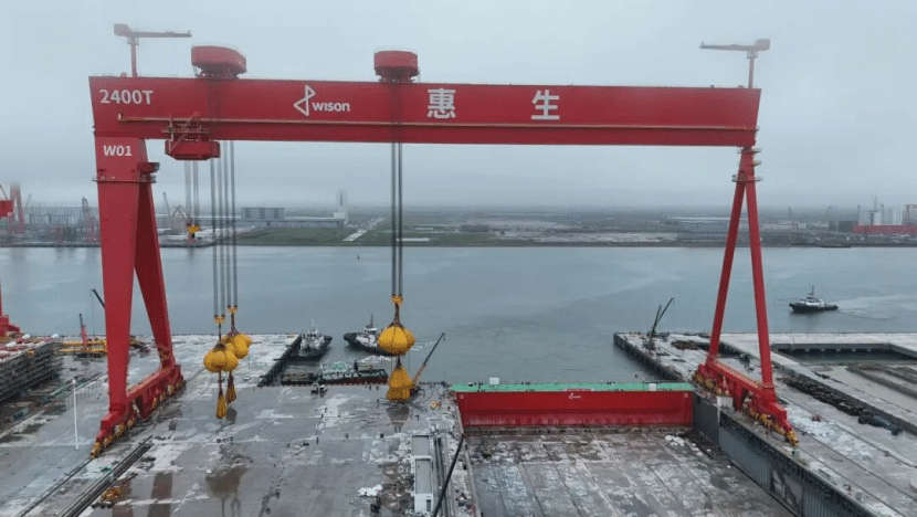 Weihua Completes 2400 Ton Single Girder Gantry Crane Load Test Successfully