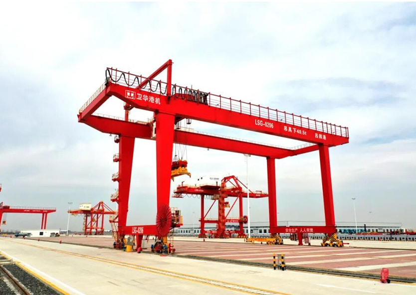 Actual photos of Weihua port cranes